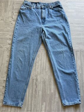 VTG Levi's 521 Light Blue Denim Jeans with Leather Patch Made in USA